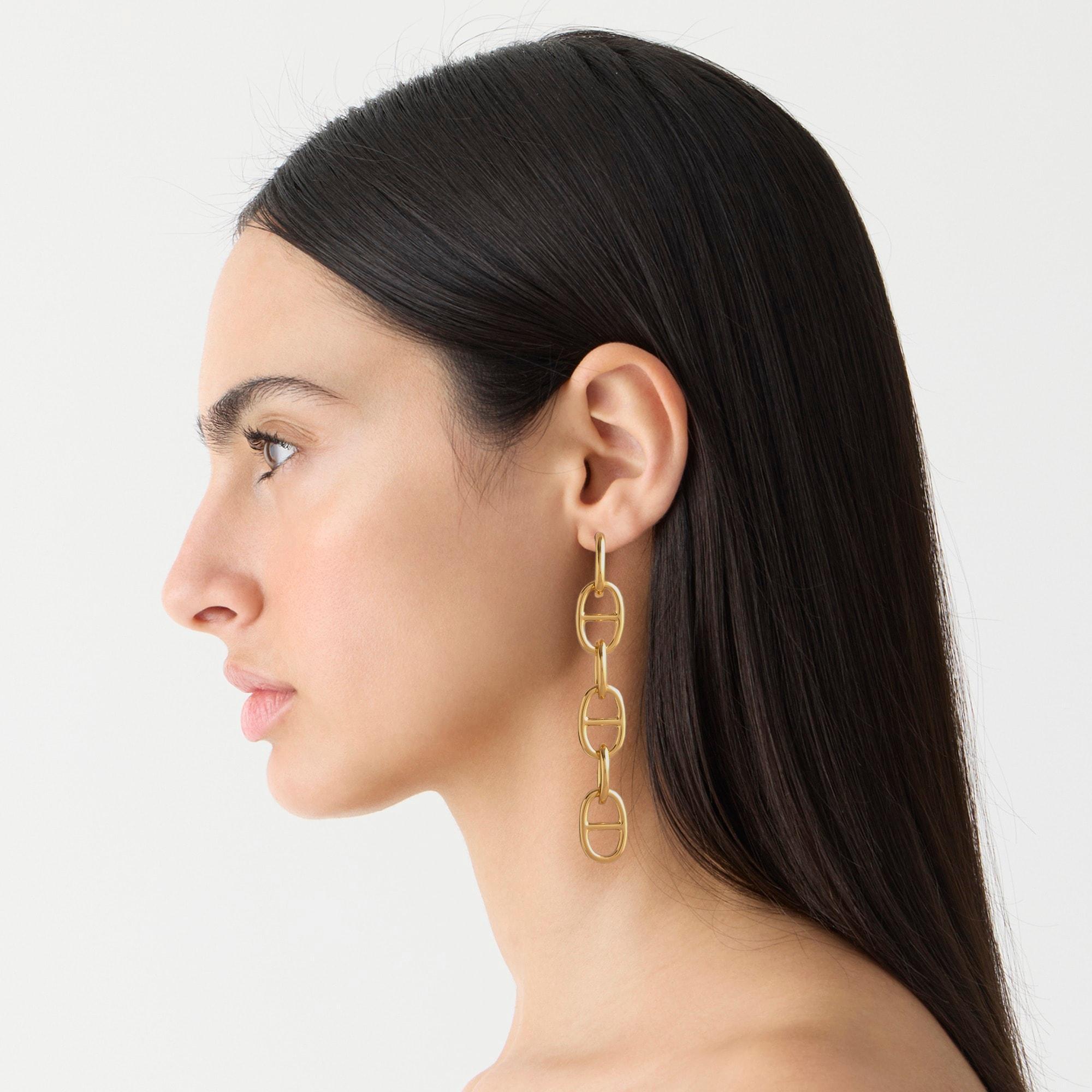 Signature gold-link earrings Product Image