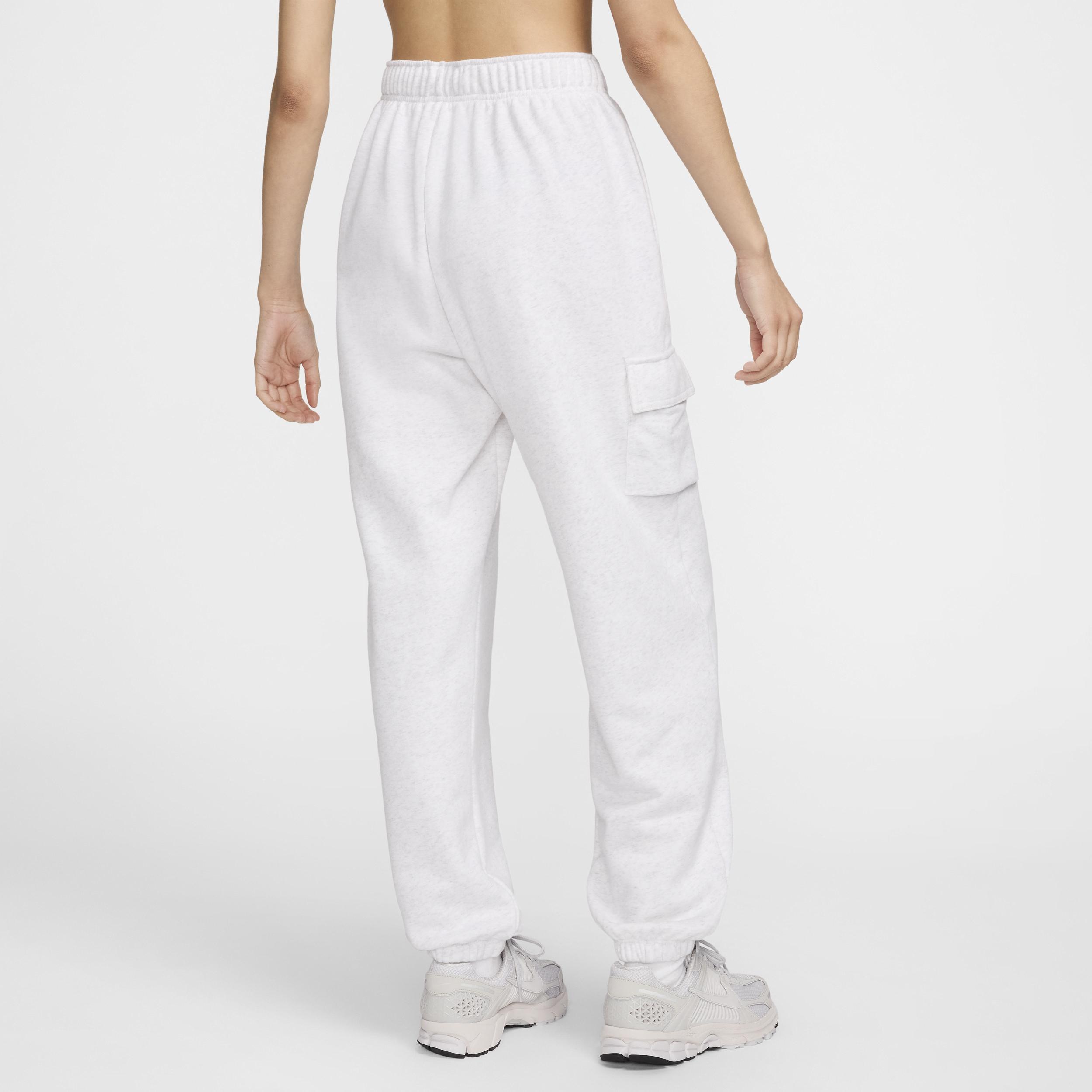 Women's Nike Sportswear Club Fleece Mid-Rise Oversized Cargo Sweatpants Product Image