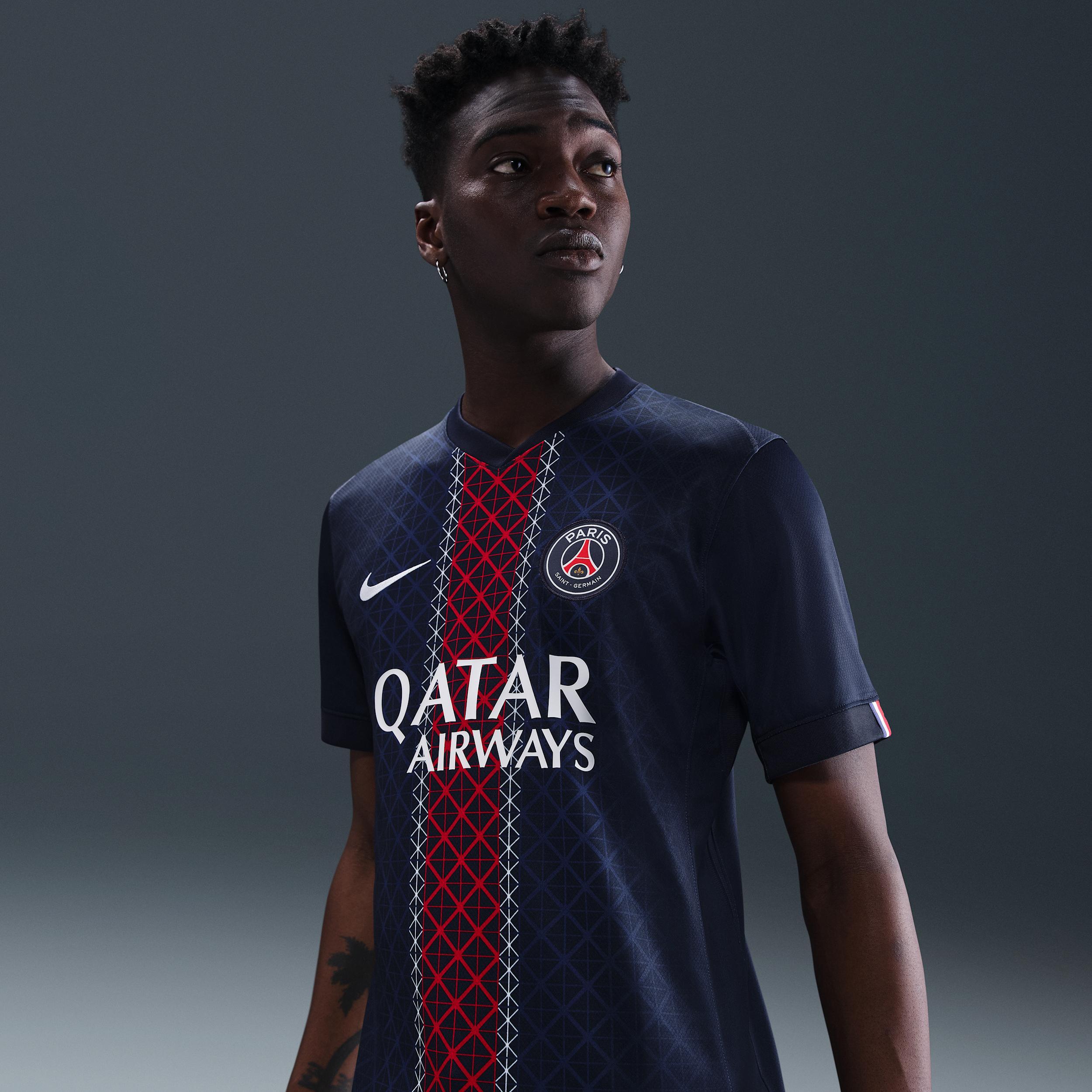 Paris Saint-Germain 2025/26 Stadium Home Nike Mens Dri-FIT Soccer Replica Jersey | HJ4593-411 Product Image