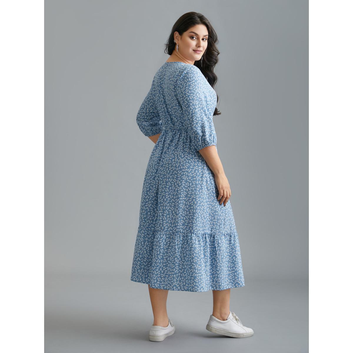 Plus Size Notched Ditsy Floral Button Midi Dress Mediumblue Women Casual Button Notched collar Elbow-length sleeve Curvy BloomChic 28/5X Product Image
