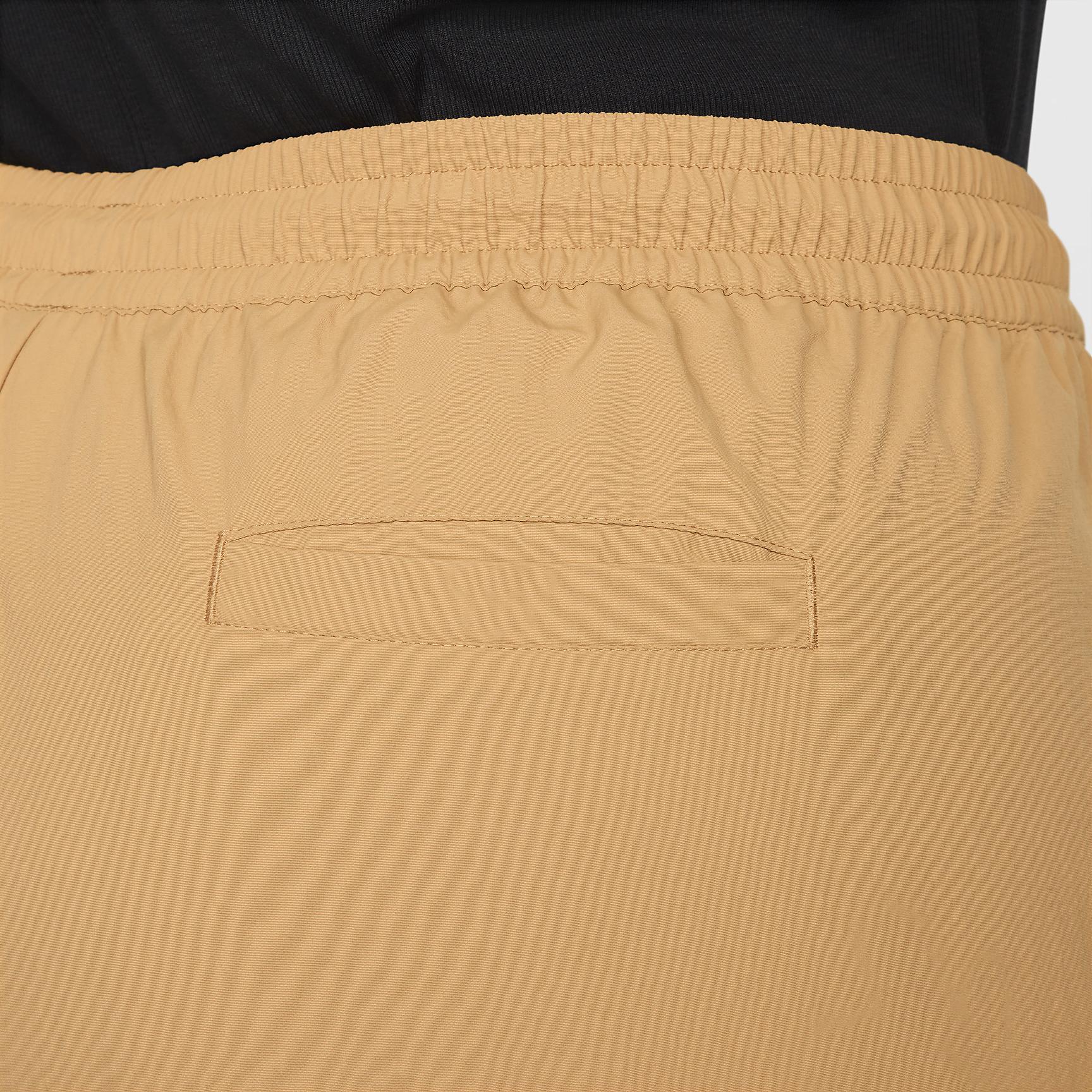 Nike Sportswear Everything Wovens Women's Mid-Rise Open-Hem Pants (Plus Size) Product Image