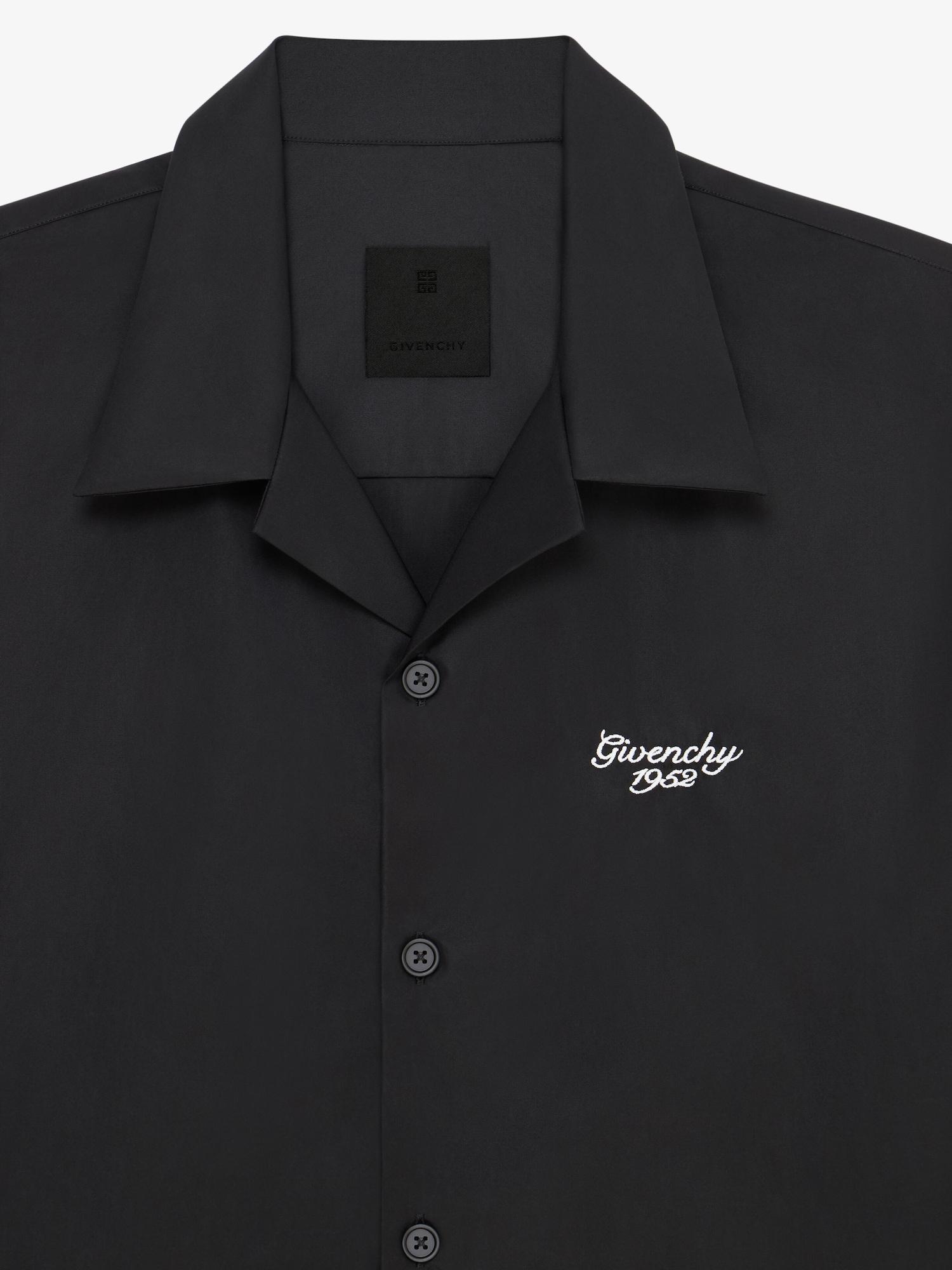 GIVENCHY 1952 boxy fit shirt in poplin Product Image