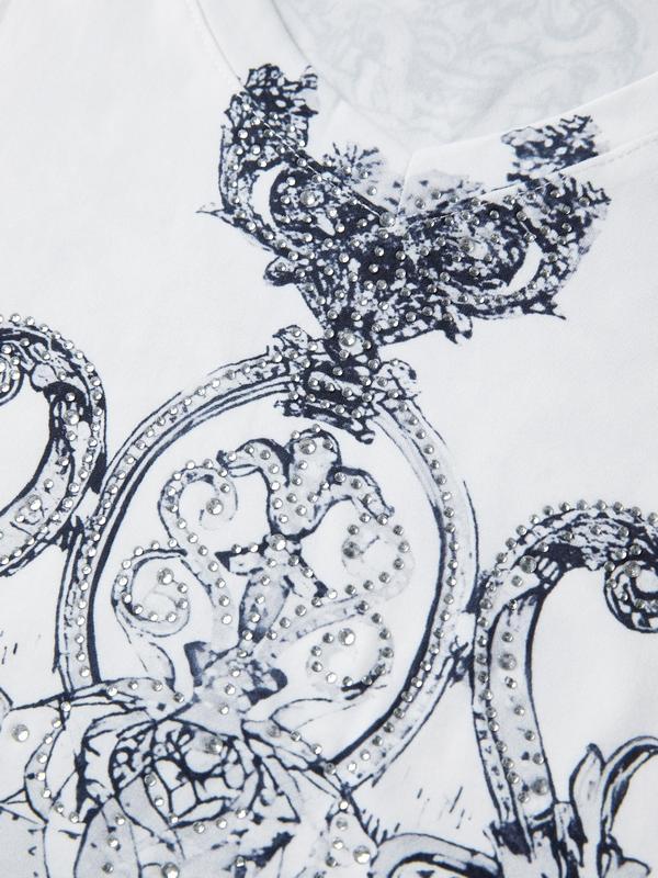 Gothic Rhinestone Print Short Sleeve Tee Product Image