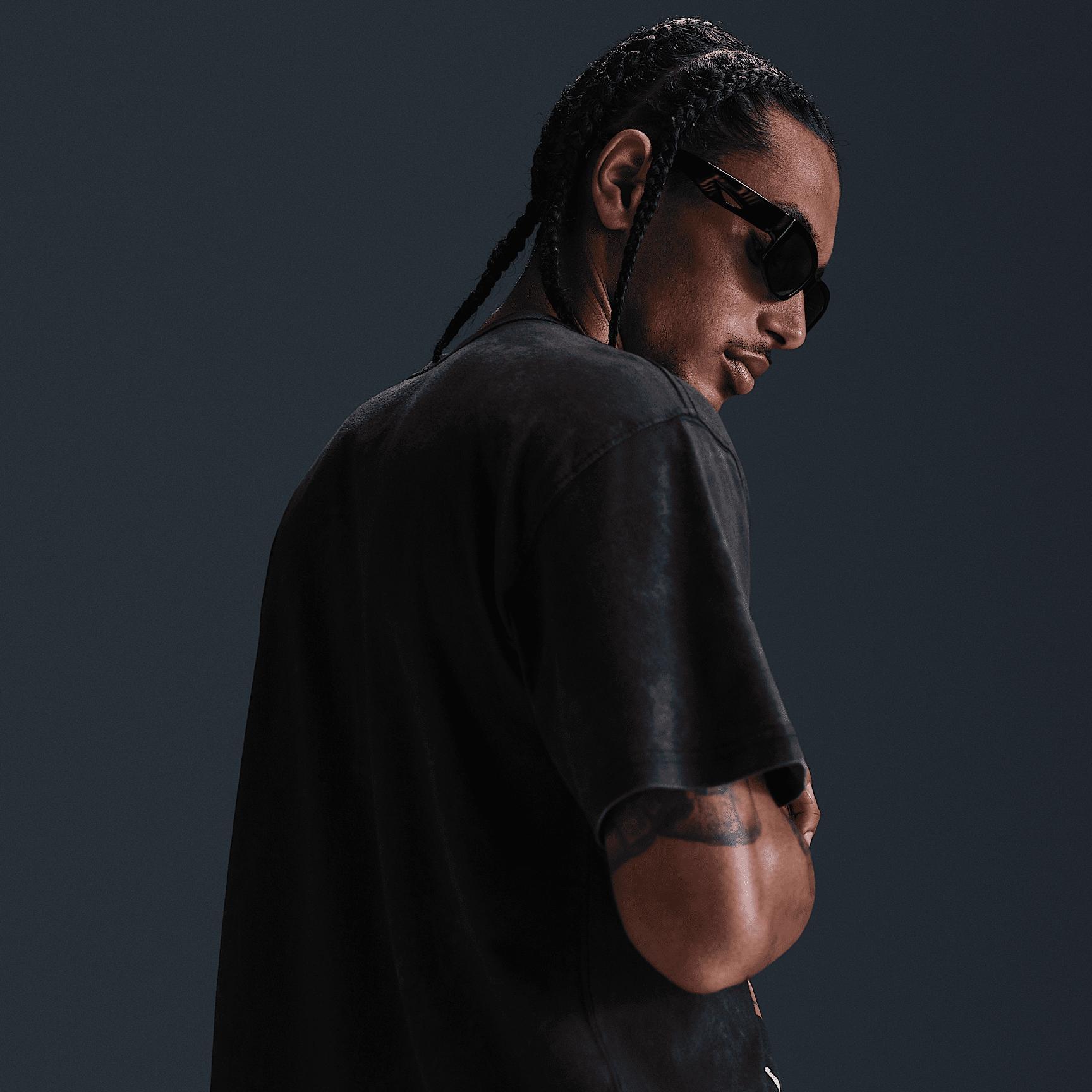 Nike Mens Max90 Basketball T-Shirt | HJ3434-010 Product Image