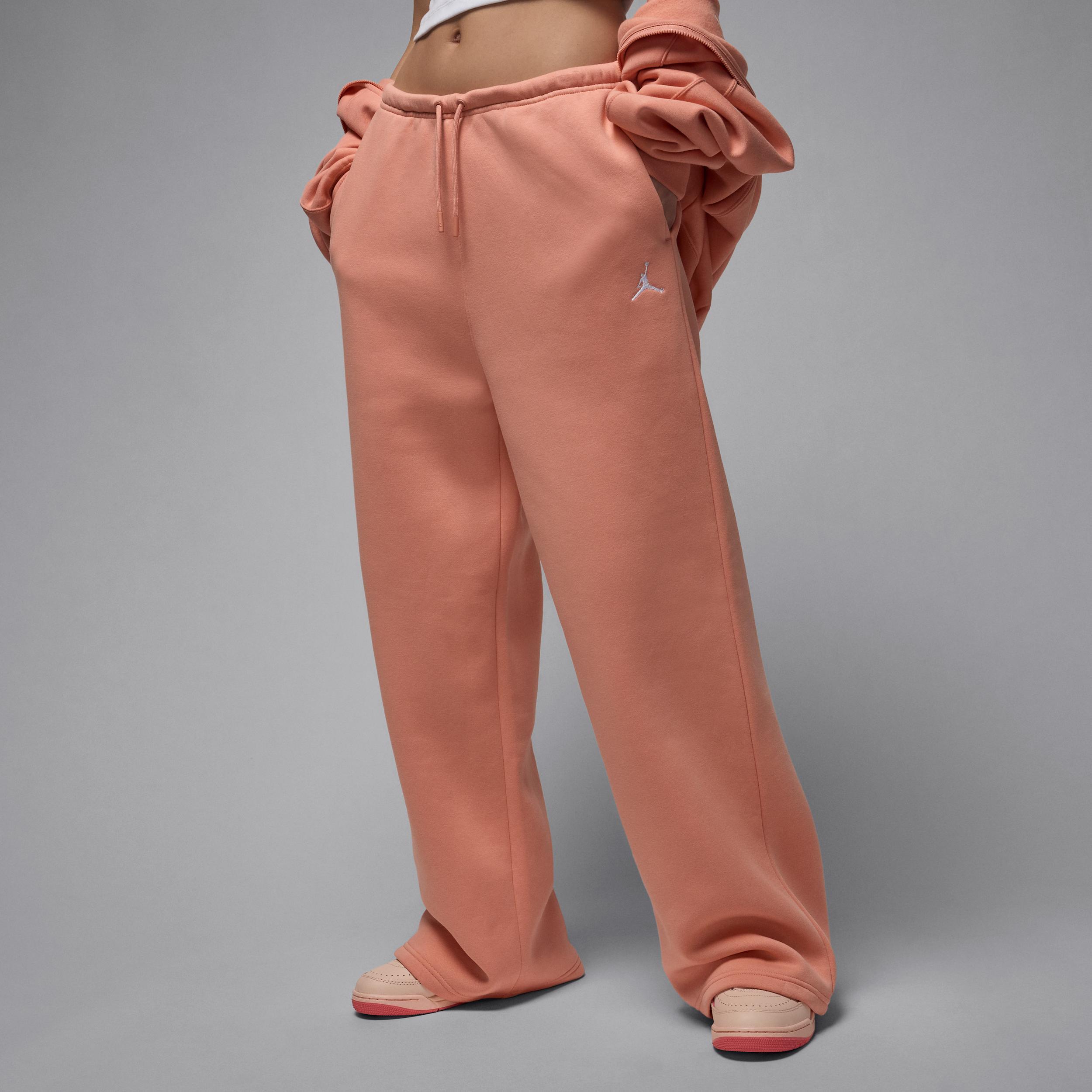 Women's Jordan Brooklyn Fleece Open-Hem Pants Product Image