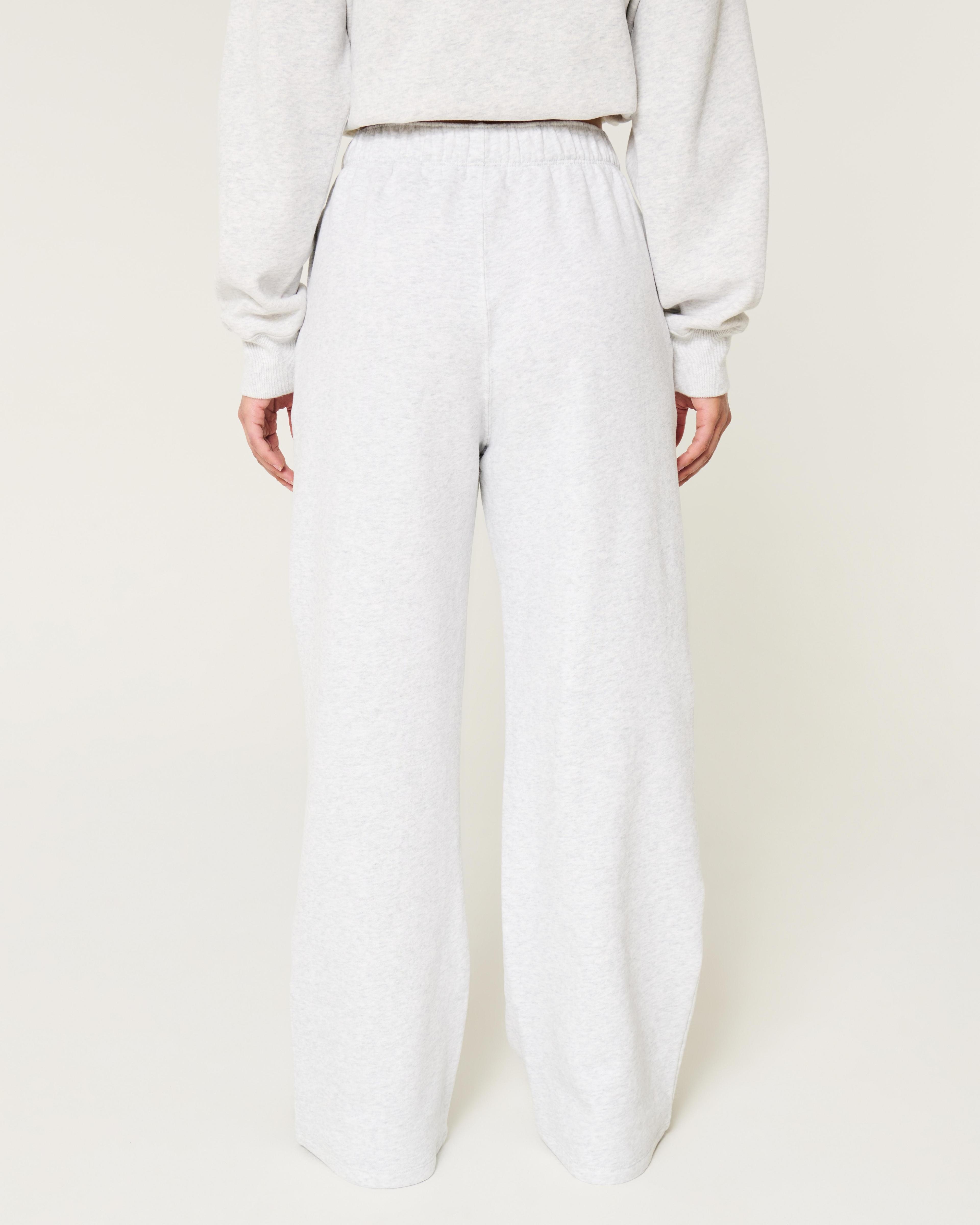 Heart Graphic Wide-Leg Sweatpants Product Image