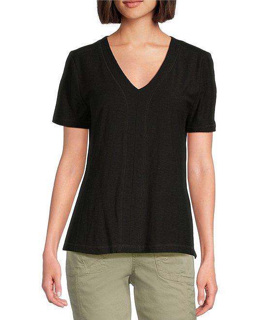 Westbound Petite Size Short Sleeve V-Neck Top Product Image