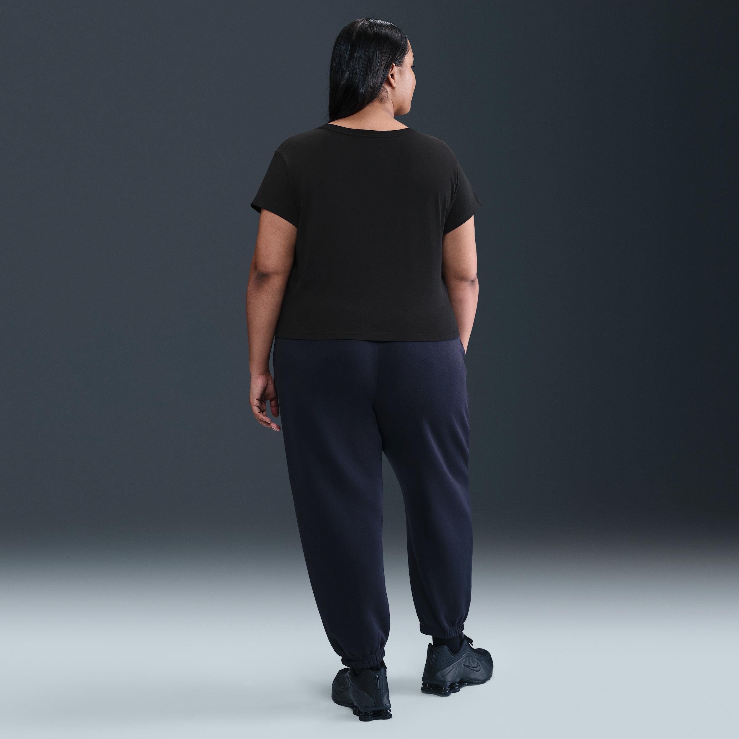 Women's Nike Sportswear Short-Sleeve Graphic T-Shirt (Plus Size) Product Image