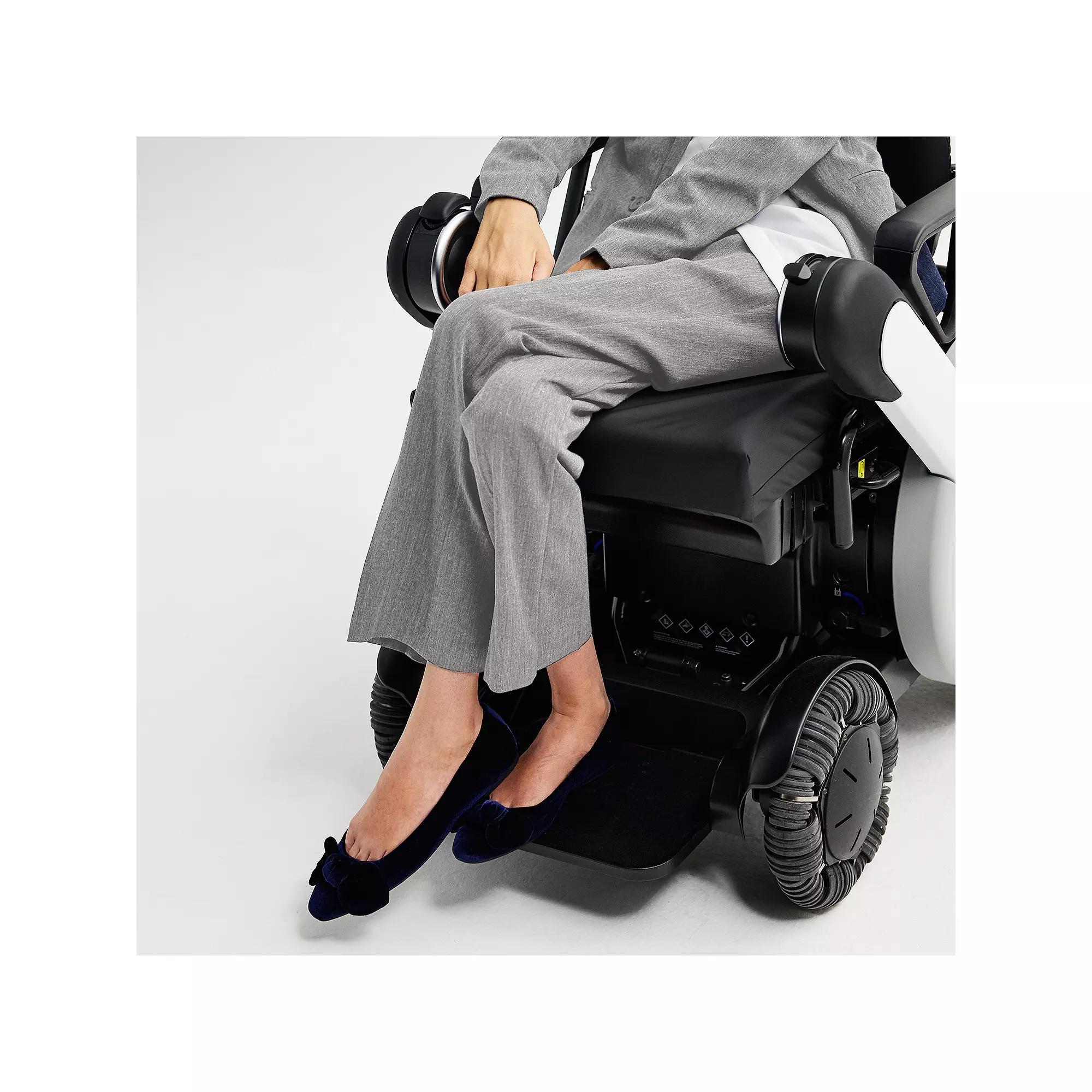 Women's Nine West Adaptive Barely Boot Pants,  Product Image