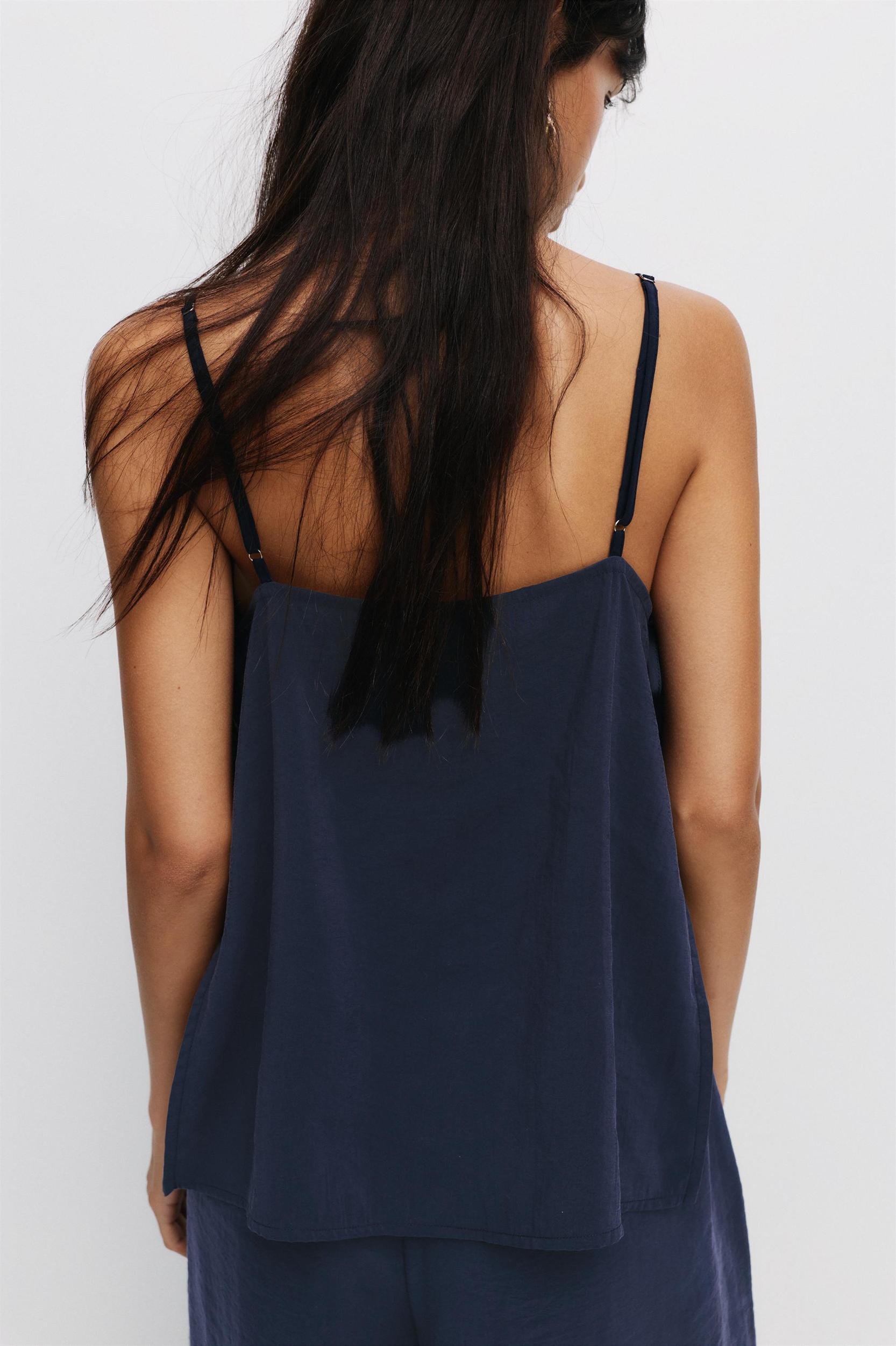 Strappy top with small bows Product Image