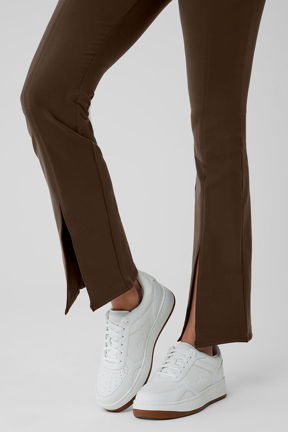 ALO | Airbrush High-Waist 7/8 Flutter Legging Brown Product Image