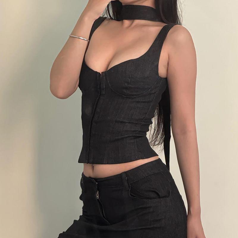 Square-Neck Plain Bustier Top Product Image