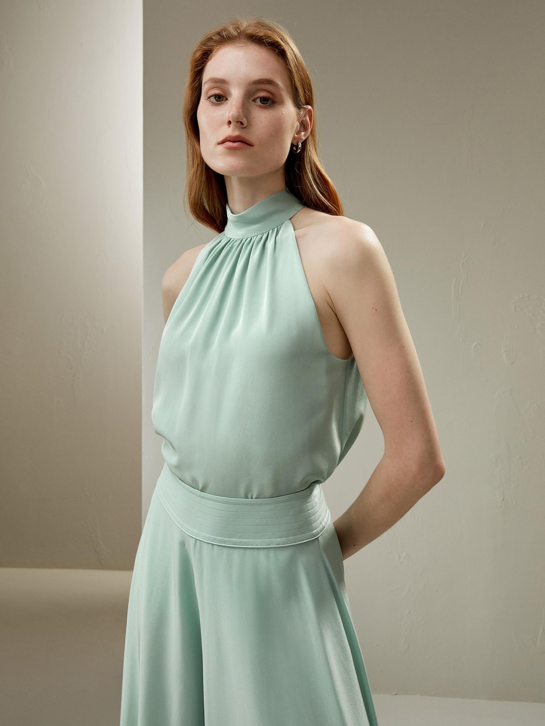 LILYSILK Women's Silk Cr¨ºpe de Chine Pleated Halter Top in Mint Green, Size 4 Product Image