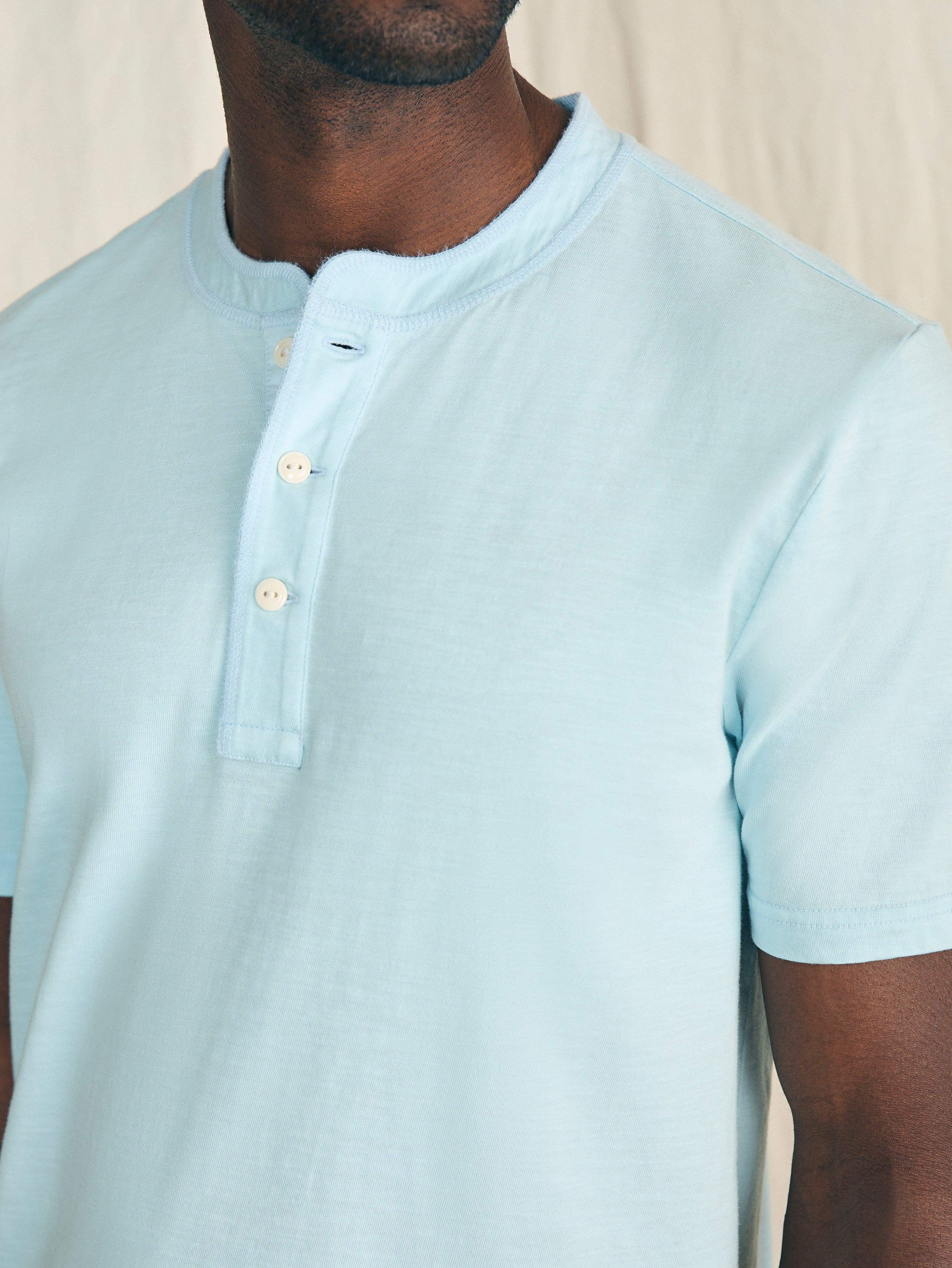 Short-Sleeve Sunwashed Henley - Blue Oasis Male Product Image