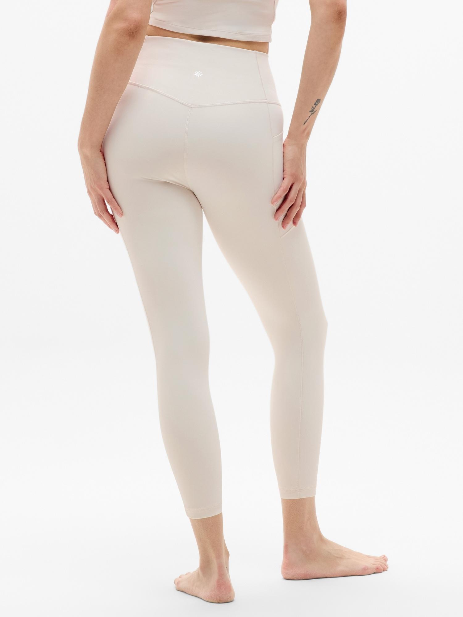 Salutation Stash 7/8 Legging Product Image