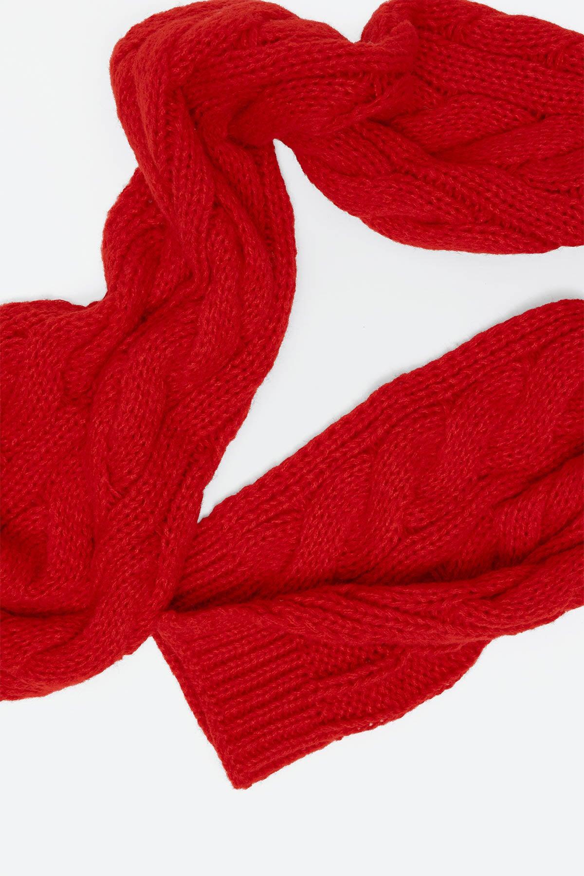 Cable Knit Scarf Product Image