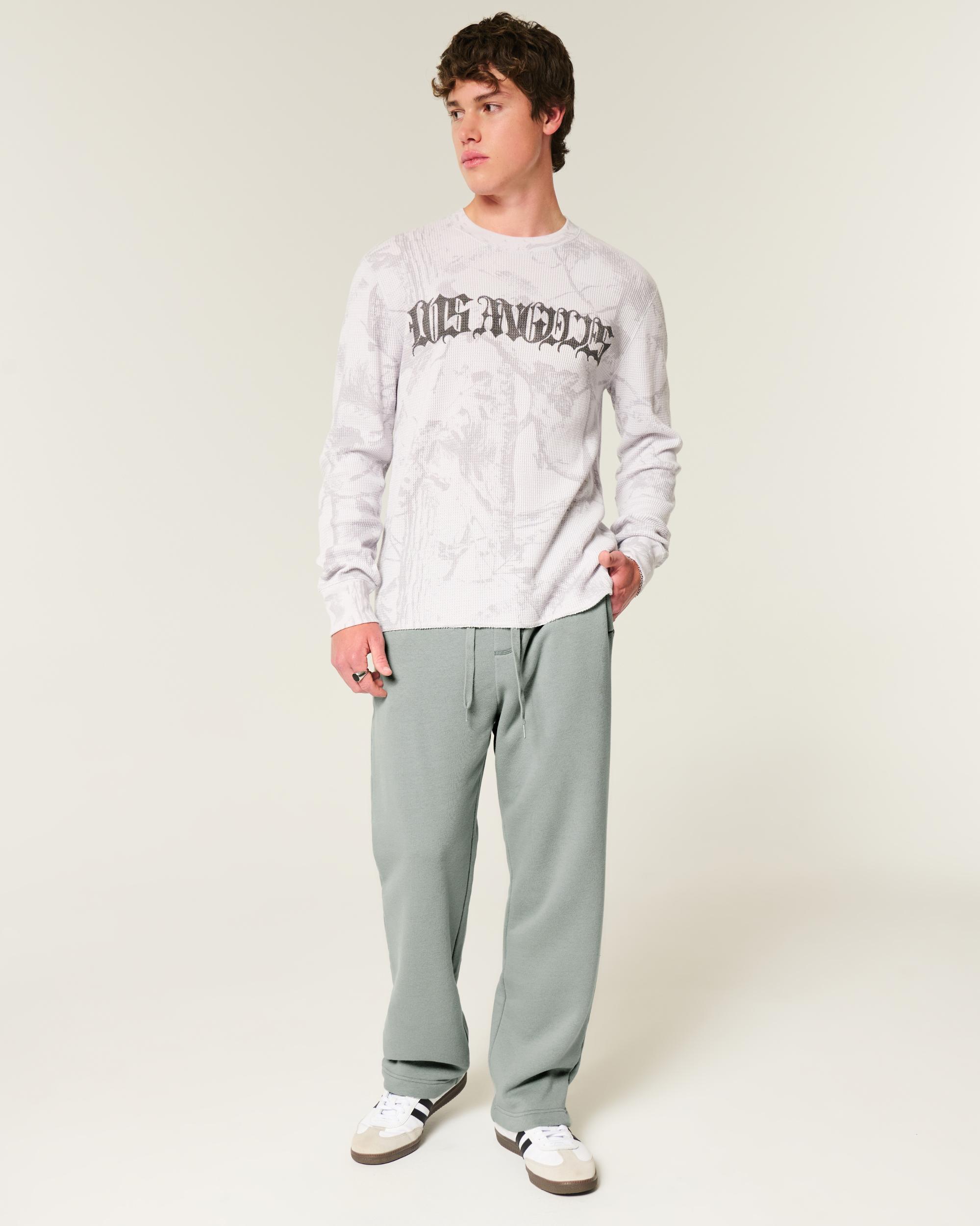 Camo Baggy Sweatpants Product Image