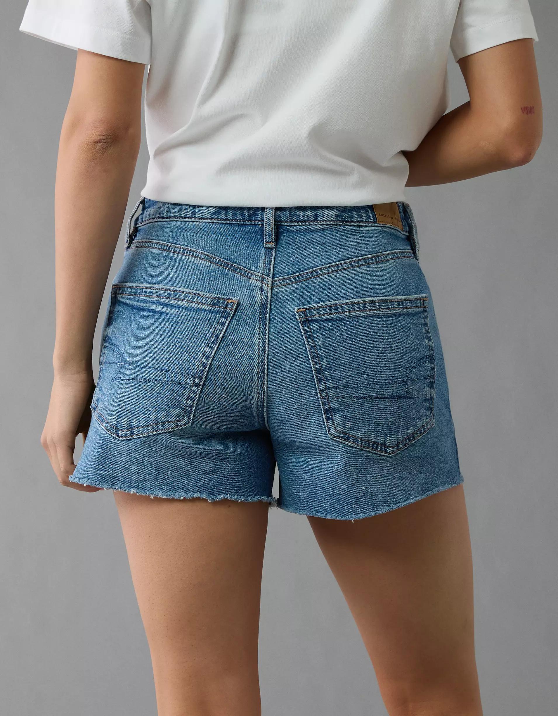 AE Strigid Super High-Waisted Relaxed Denim Short Product Image
