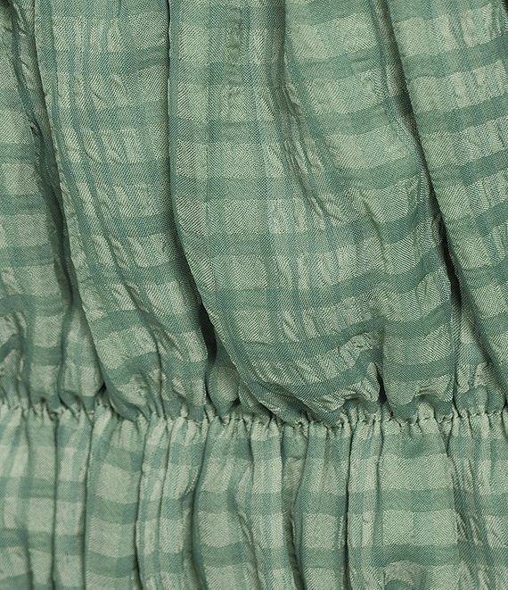 Evolutionary Textured Plaid Short Puff Sleeve Coordinating Top Product Image