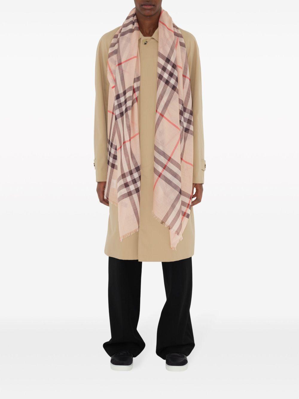 Vintage Check wool-blend scarf Product Image