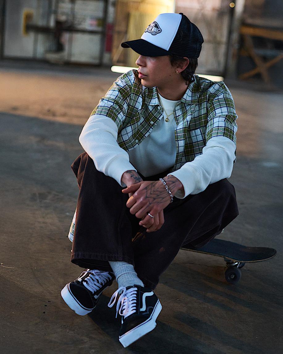 Vans | Old Skool Black/White Classics Shoe Product Image