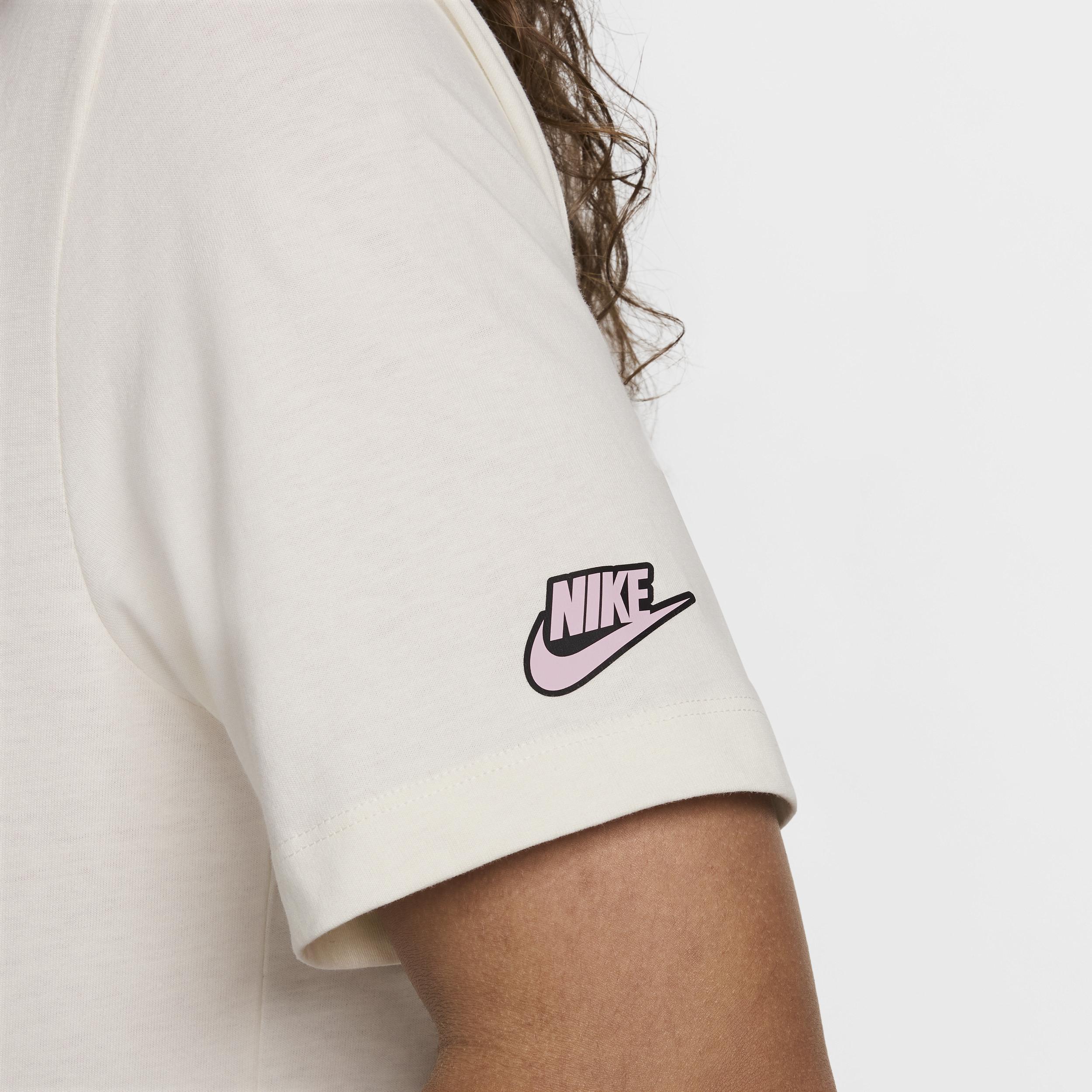 Nike Mens Club T-Shirt Product Image