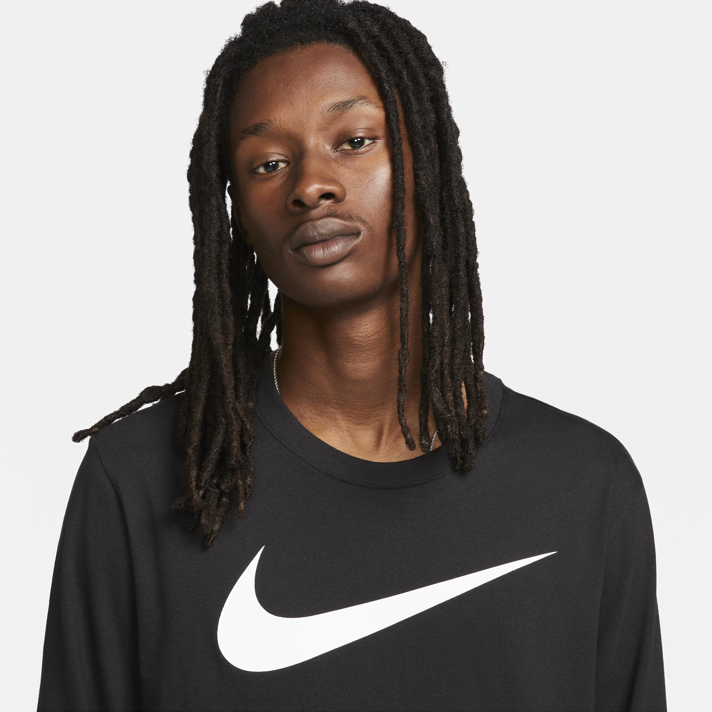 Men's Nike Sportswear Long-Sleeve T-Shirt Product Image