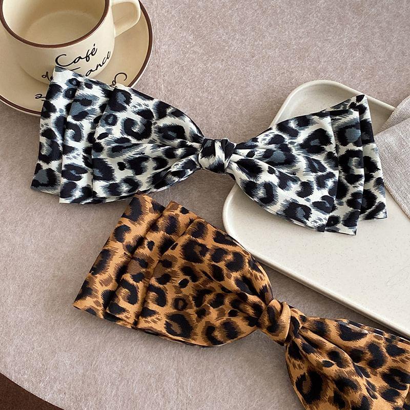 Leopard Print Bow Hair Clip Product Image