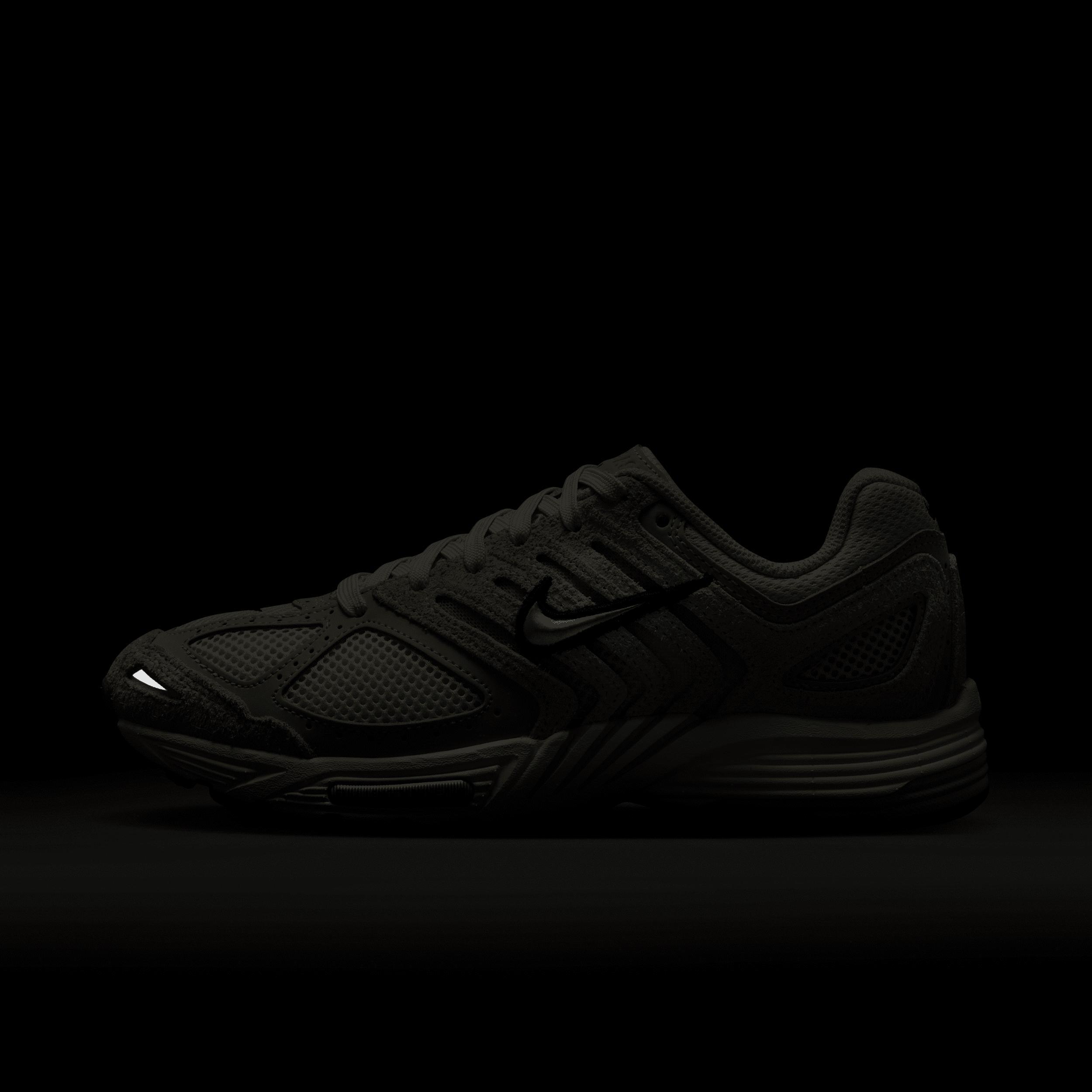 Nike Womens Air Pegasus 2005 Shoes | HJ5271-002 Product Image