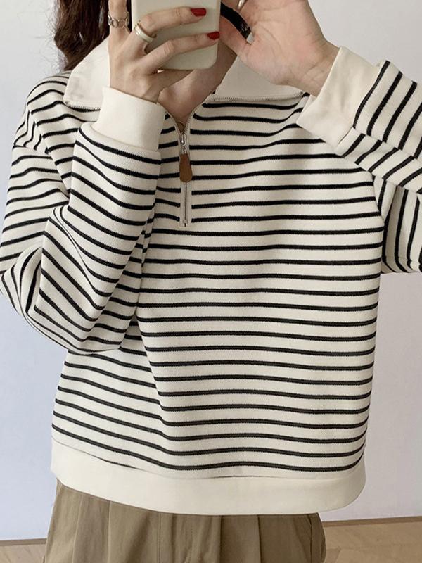 Vintage Striped Print Half Zip Sweatshirt Product Image
