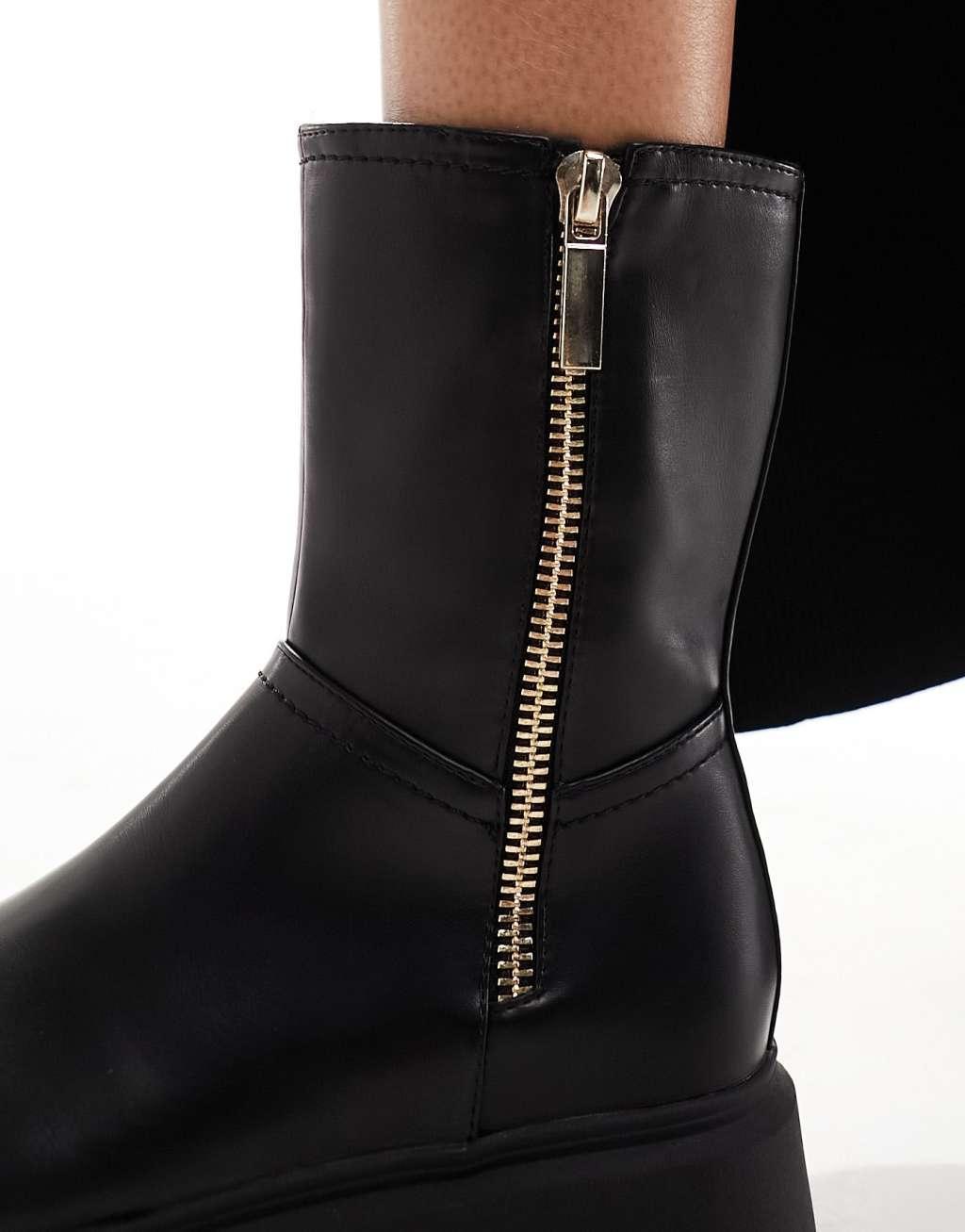 ASOS DESIGN Wide Fit Amalfi zip up moto boots Product Image