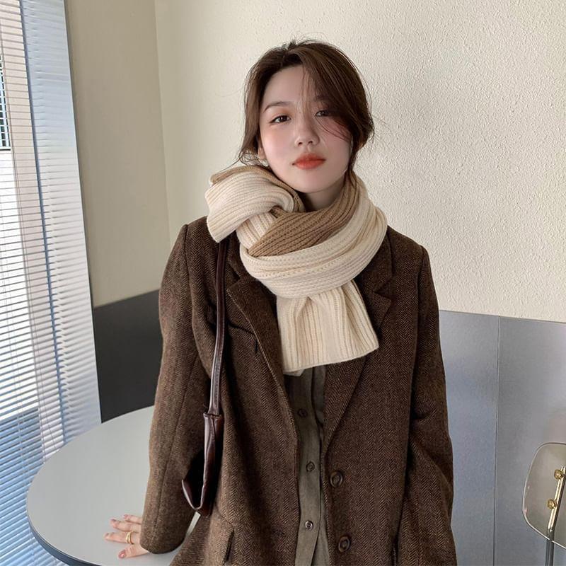 Two Tone Knit Scarf Product Image