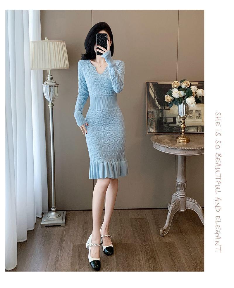 Long-Sleeve Notch Neck Plain Knit Mermaid Dress Product Image