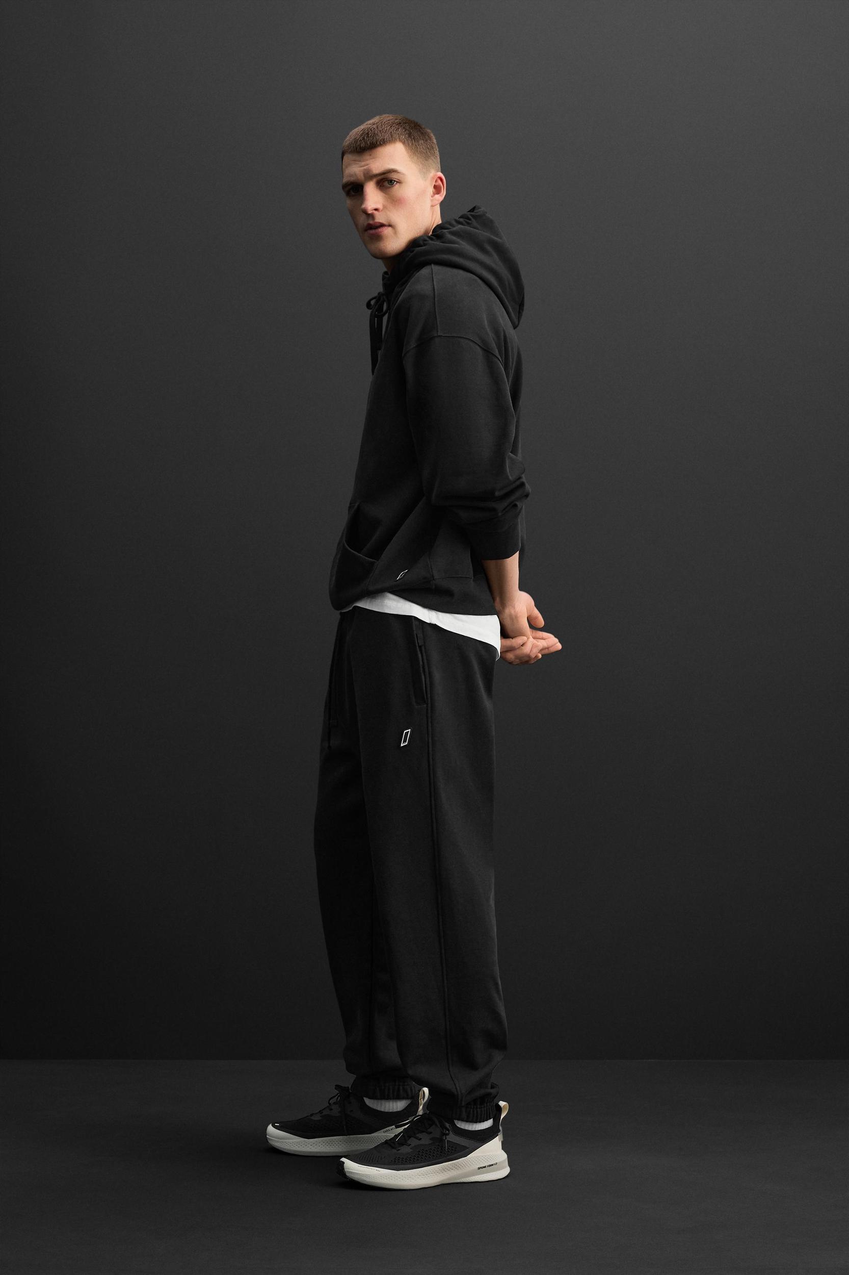 JOGGER PANTS Product Image