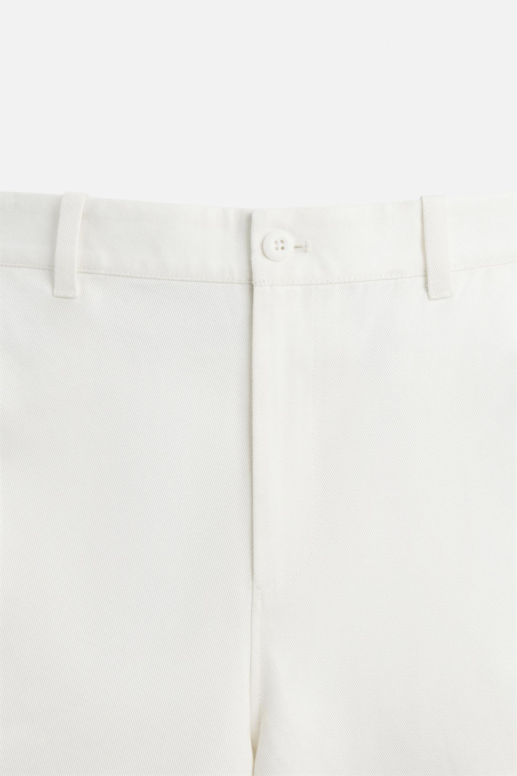 RELAXED FIT SHORTS Product Image