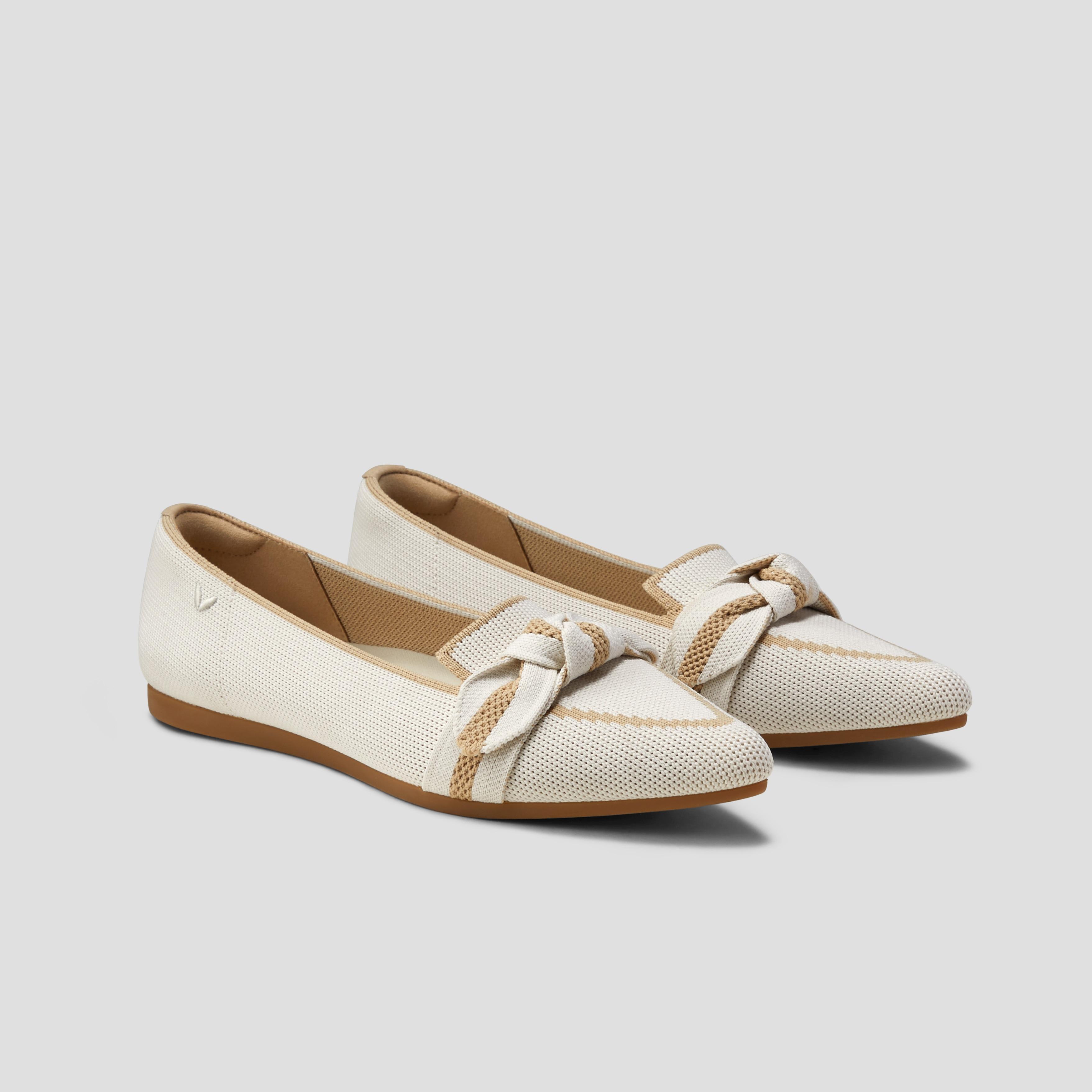 Pointed-Toe Bow Loafers (Michelle 2.0) Product Image