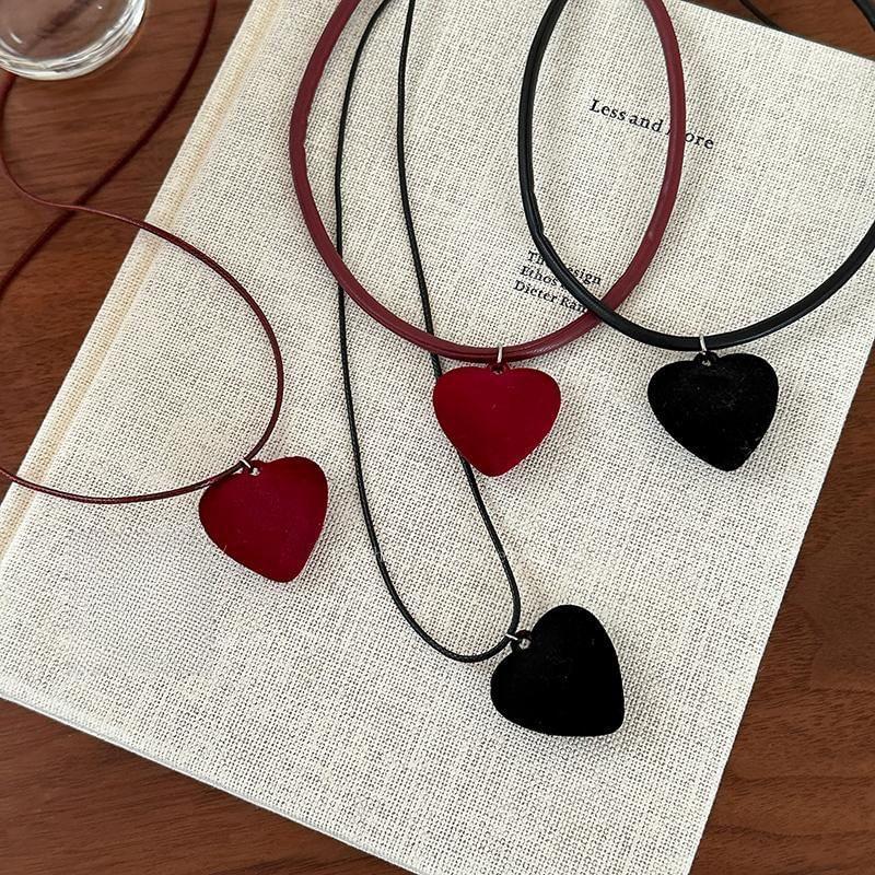 Heart Pendant String Necklace Product Image