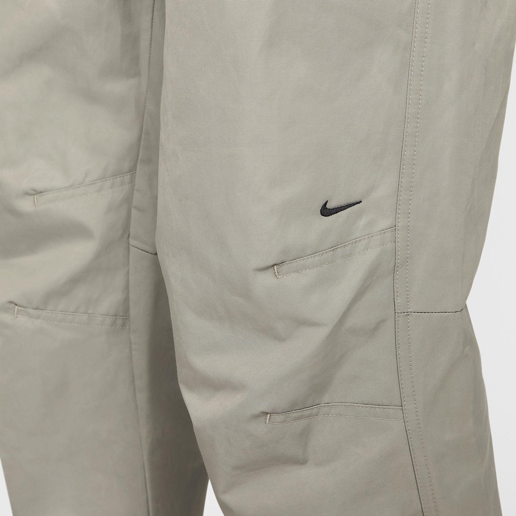 Nike Mens Tech Woven Pants | HJ0647-320 Product Image
