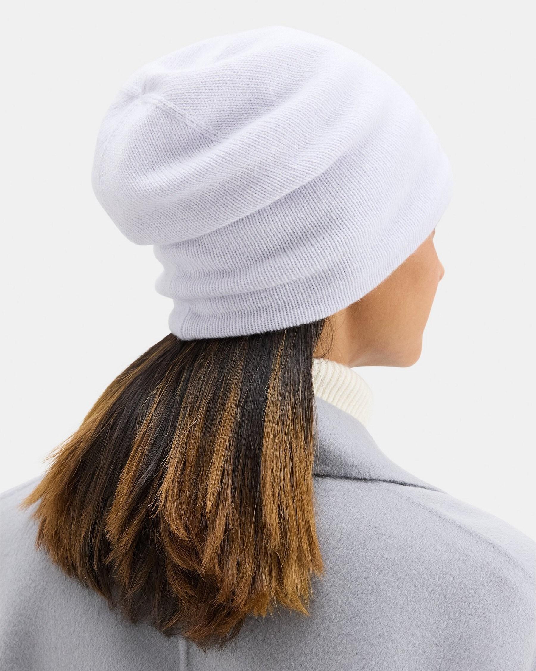 Beanie in Cashmere-Blend Product Image