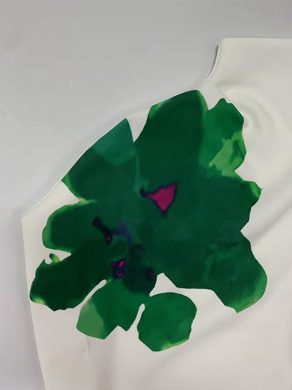 Loose Sleeveless Asymmetric Flower Print Mock Neck Vest Top Product Image