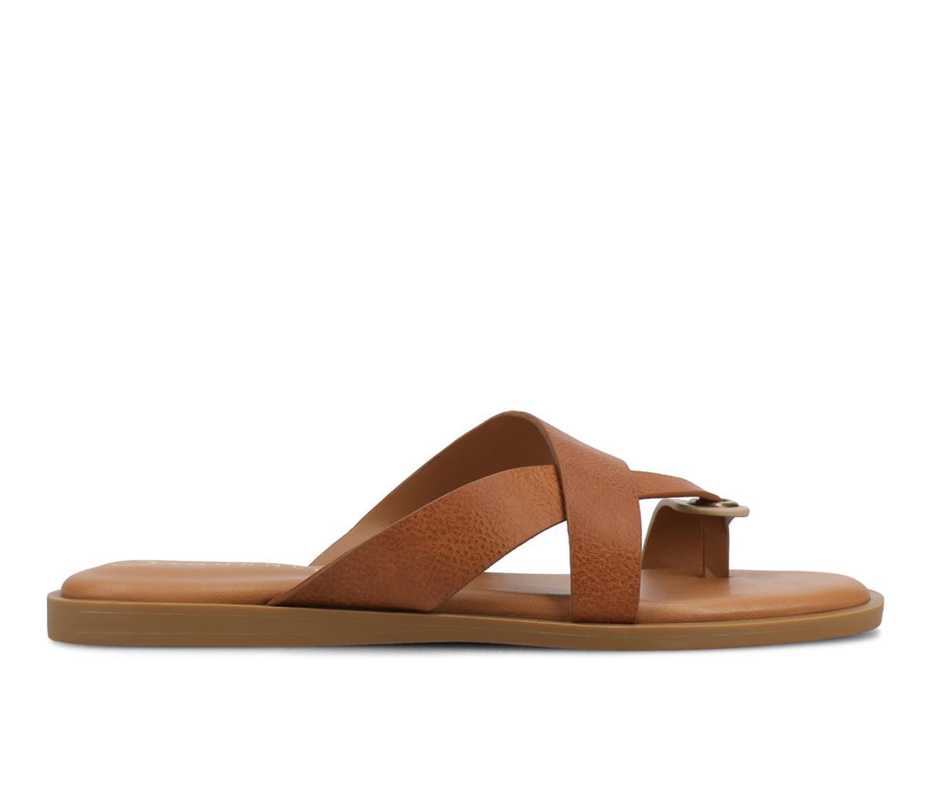 Women's Journee Collection Prizzie Sandals Product Image