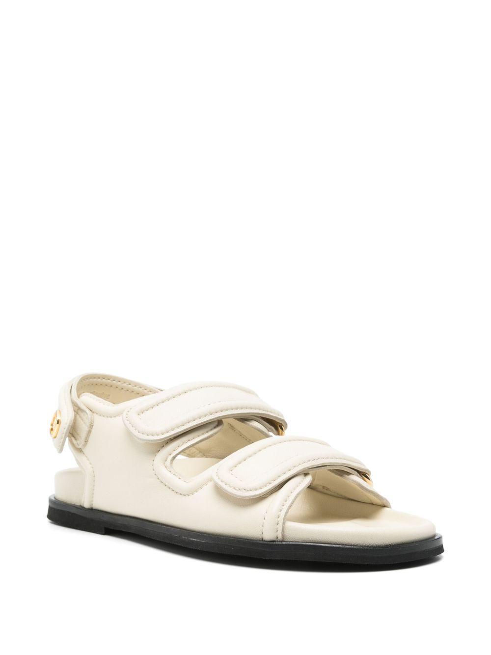 leather sandals Product Image