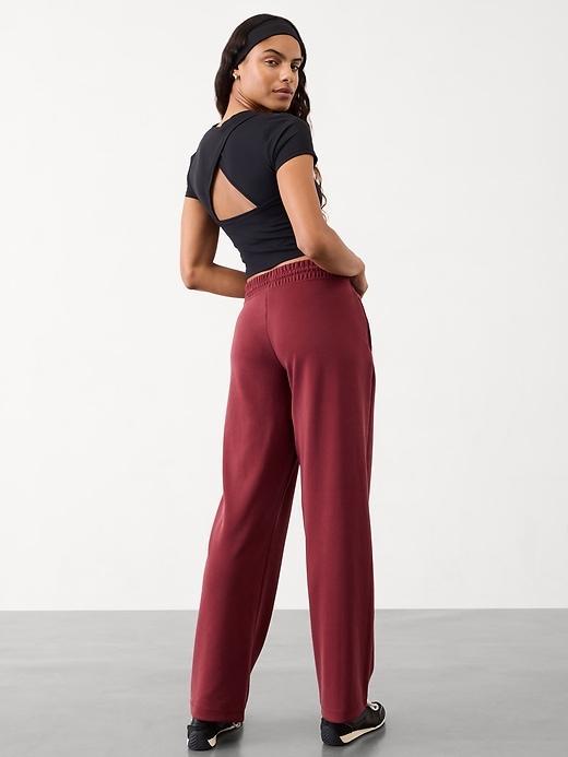 Seasoft Mid Rise Straight Pant Product Image