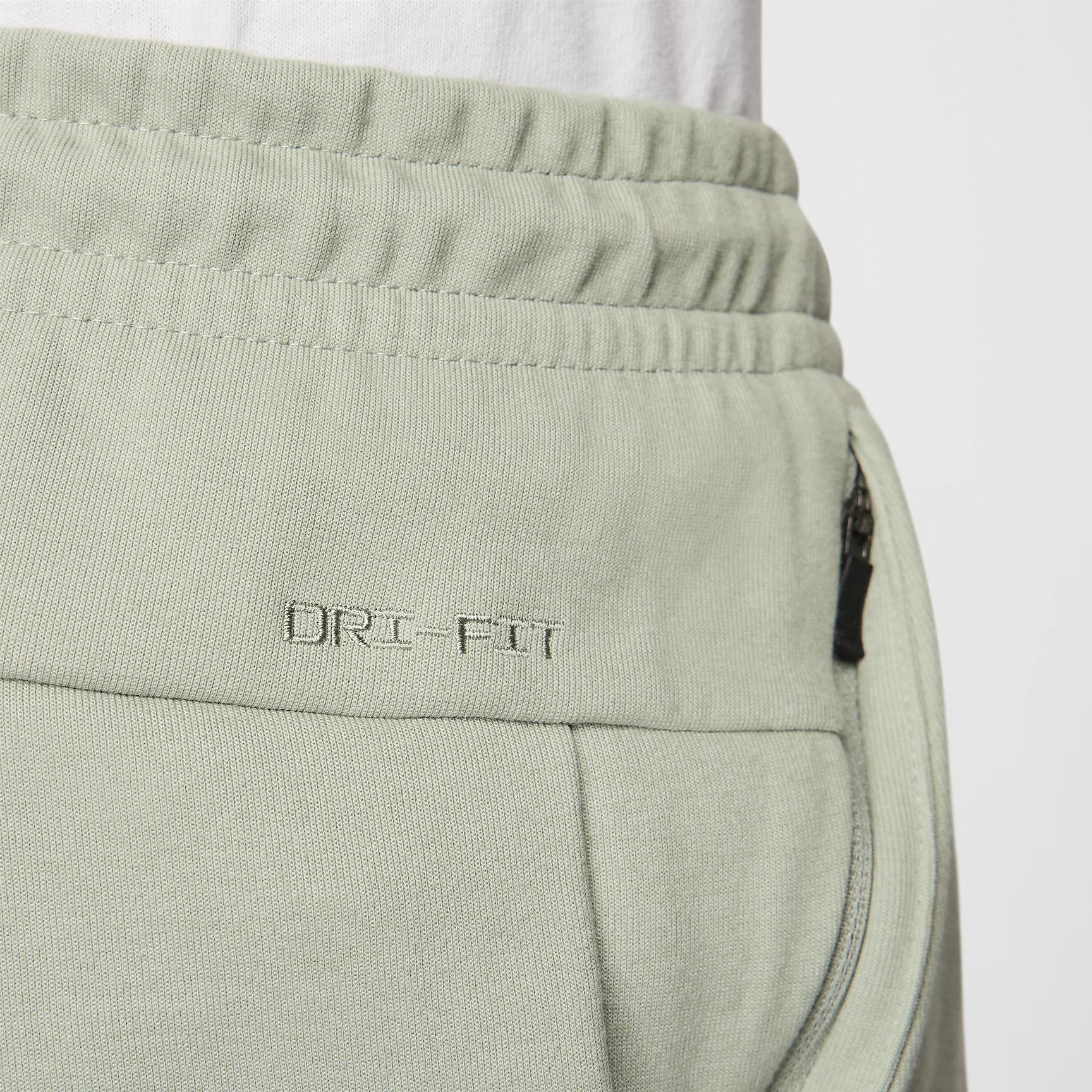 Nike Mens Primary Fleece Dri-FIT UV Tapered Performance Pants | FZ5850-010 Product Image