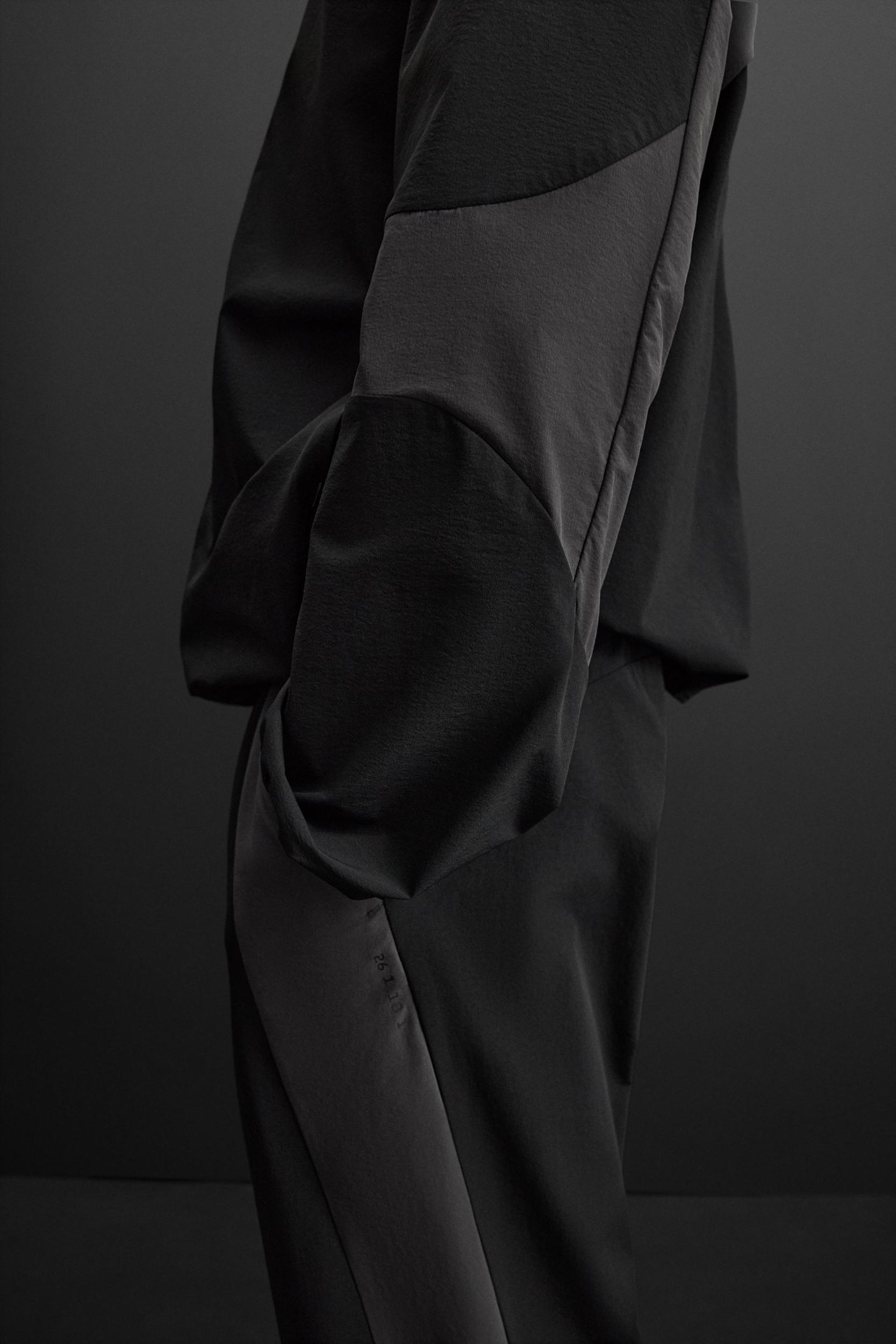 COLOR BLOCK TECHNICAL PANTS Product Image