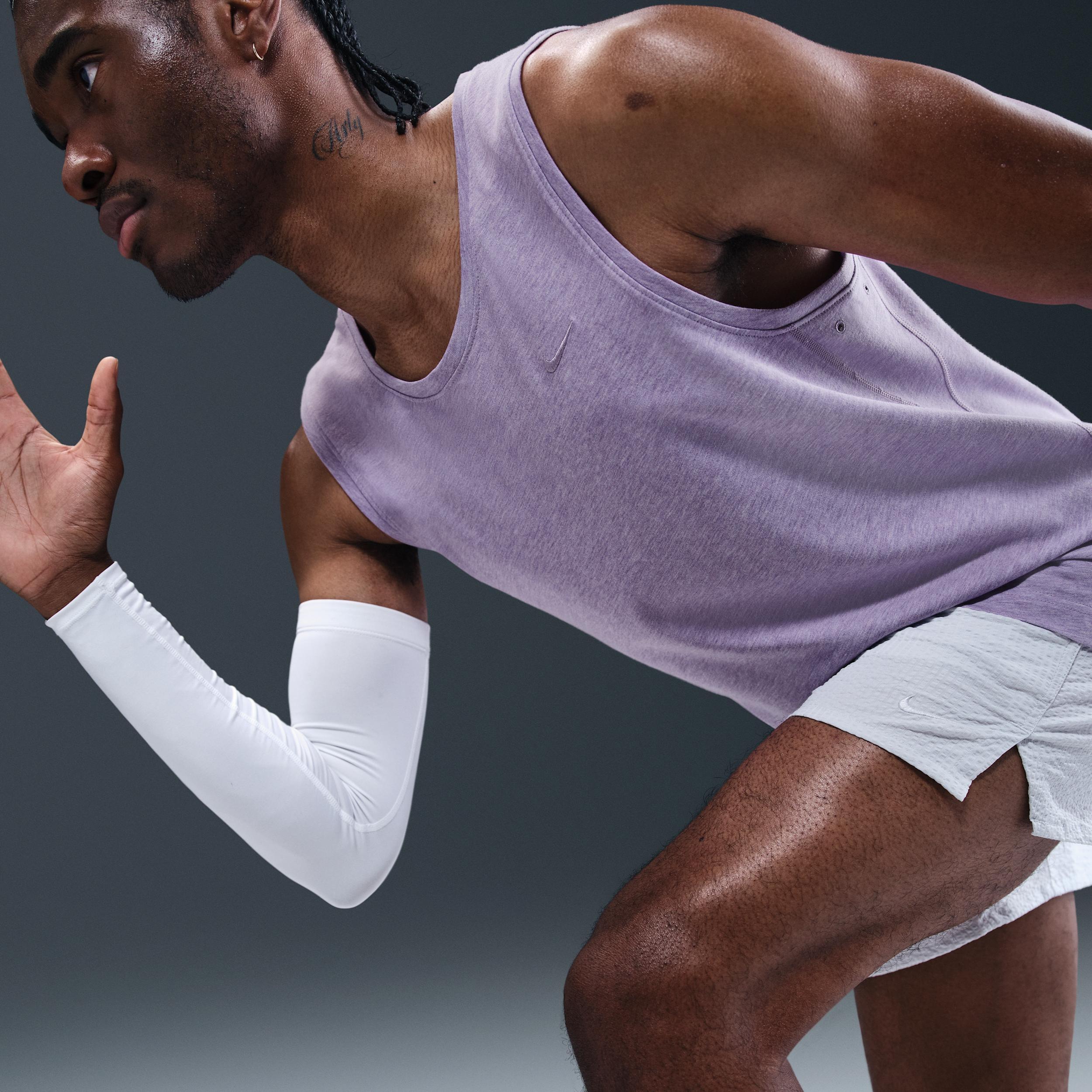 Nike Men's Primary Dri-FIT Versatile Tank Top Product Image