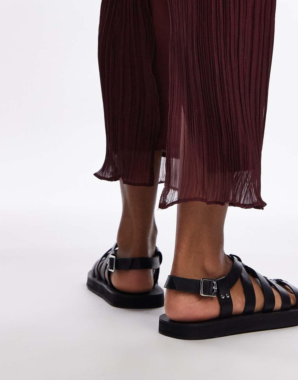 Topshop Julian leather fisherman sandals in black Product Image