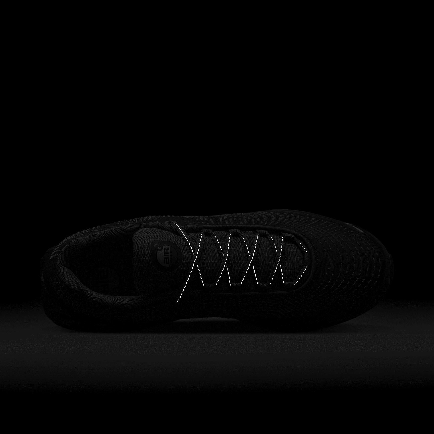 Nike Air Max DN Winterized Shoes Product Image