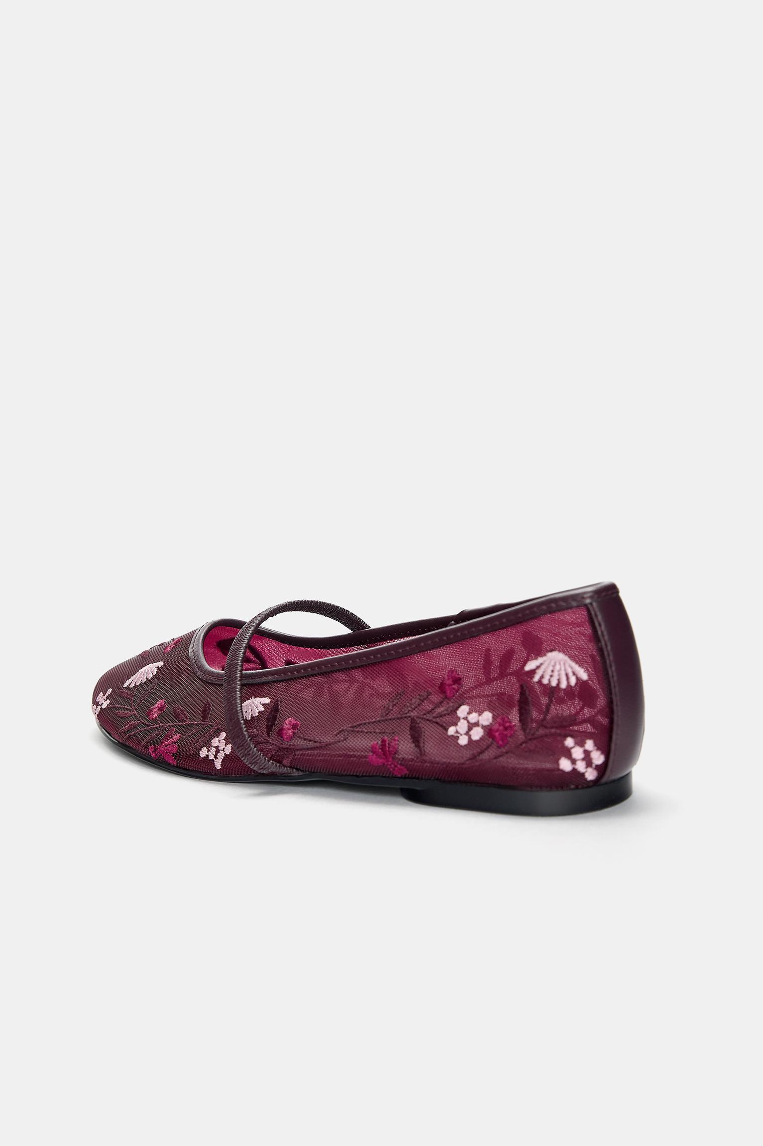 Embroidered mesh ballet flats Product Image