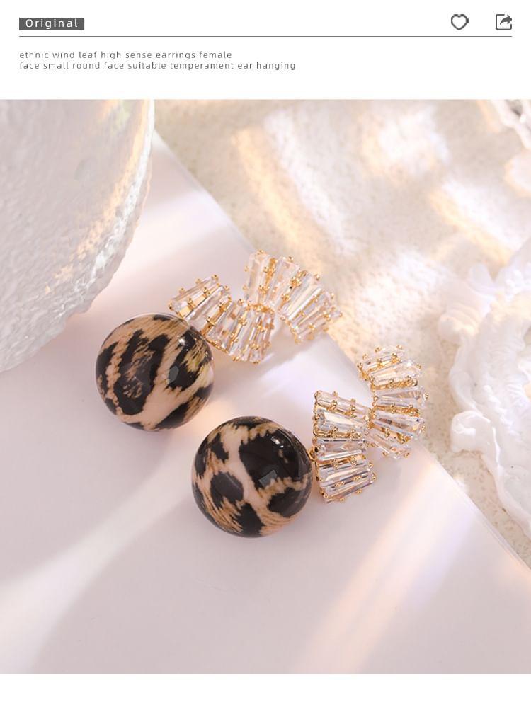 Leopard Print Bead Rhinestone Drop Earring Product Image